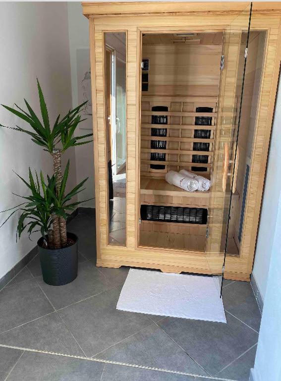 Lovely Apartment In Nature With Sauna! 波斯托伊纳 外观 照片